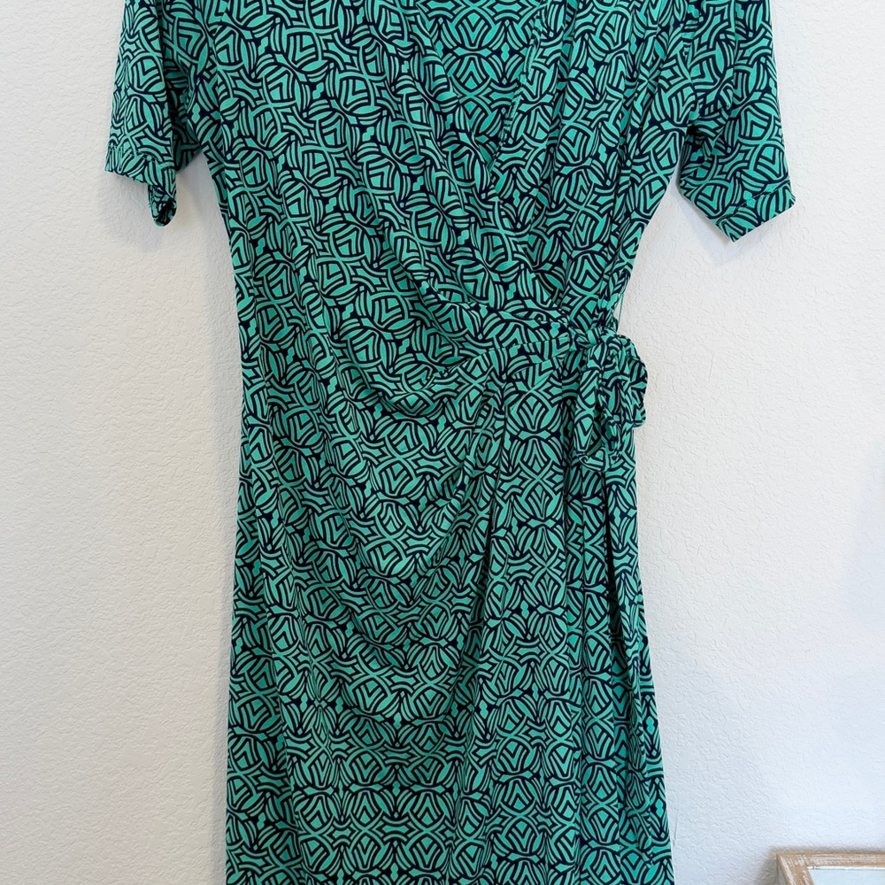 Motherhood Maternity Teal Geometric Wrap Dress